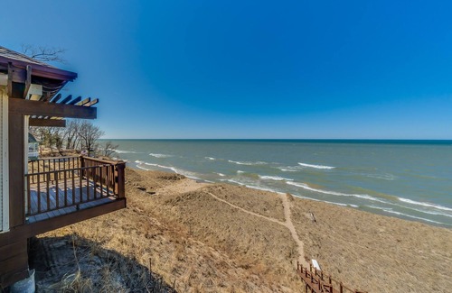 Stevensville House | Lake Michigan Beach Front Home