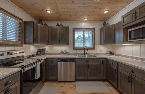 Innsbrook Ski Chalet | Lake Morgen's Shore by Innsbrook Vacations!