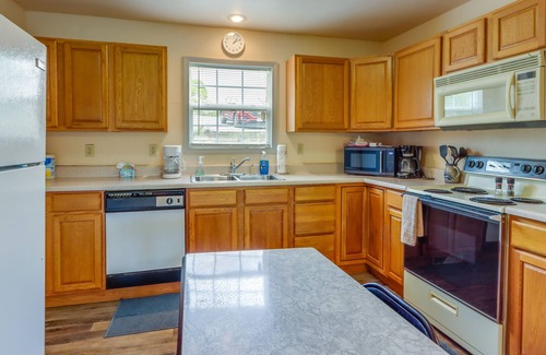 Edwards House | Lake of the Ozarks Vacation Rental w/Boat Dock!