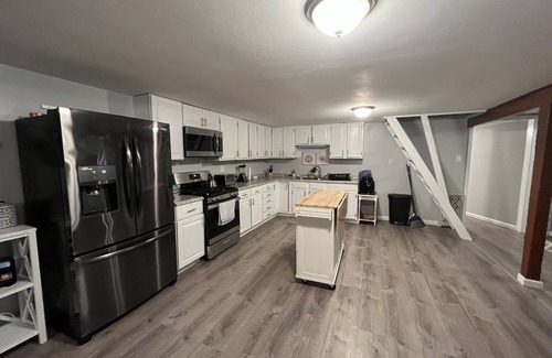 Henderson House | Lake Ontario Beach House Getaway- House #1