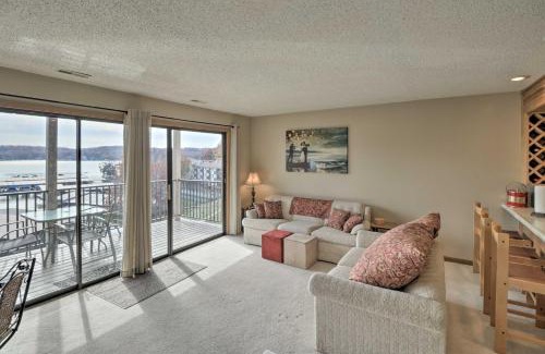 Lake Ozark Apartment | Lake Ozark Condo with Pool and Fishing Docks!