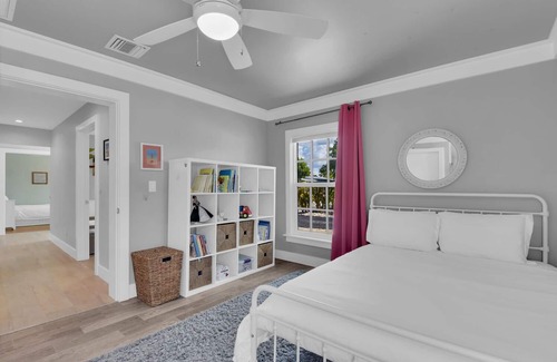 Lake Park House | Lake Park Palm - Lake Park vacation home!