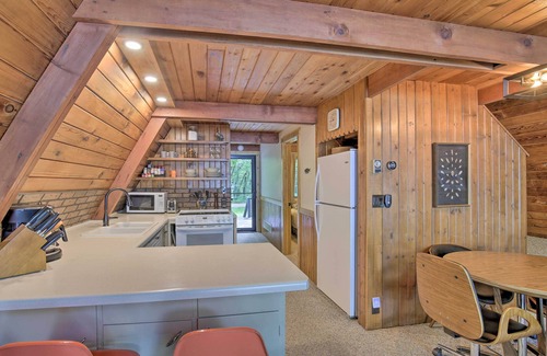 Stockholm Cottage | Lake Pepin Cottage w/Decks + Private Beach!