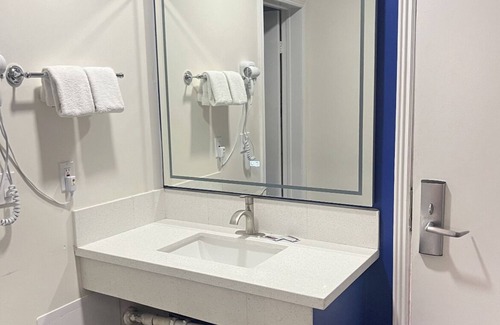 Lake Havasu City Hotel | Lake Place Inn