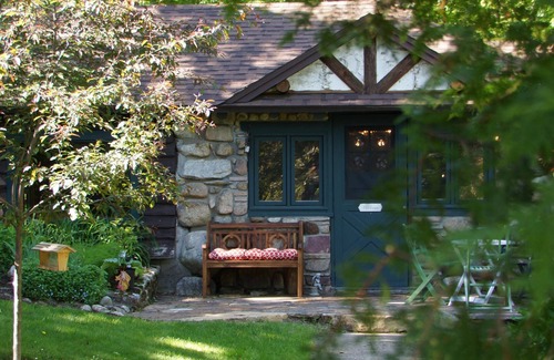 Lake Placid Cottage | Lake Placid Adk Garden Cottage at the Whiteface Club Resort