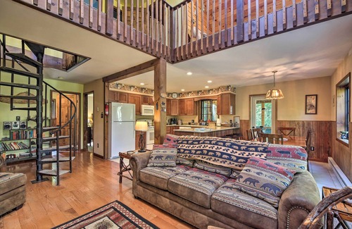 Lake Placid House | Lake Placid Chalet: Deck & Forest Views!