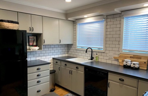 Ironwood House | Lake Rd Abode-Game Rm-Central AC-Close to Trails/Lakes