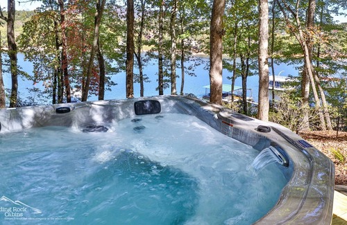 Hiawassee Cabin | Lake Reflections 3/3 Hot tub, pet friendly & fenced lakefront w/dock, paved.