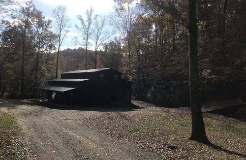 Iuka House | Lake Retreat/Iuka Ms JP Coleman State Park sleeps 10