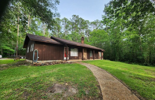 Brookeland House | Lake Sam Rayburn, 5 min to boat launch!