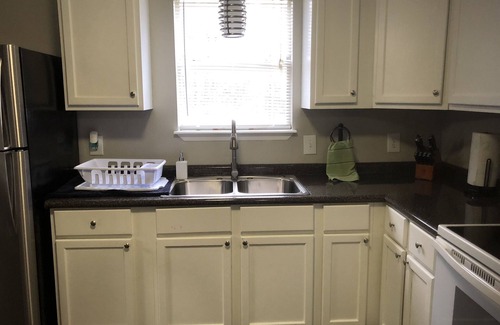 Zavalla House | Lake Sam Rayburn - Plenty of boat parking