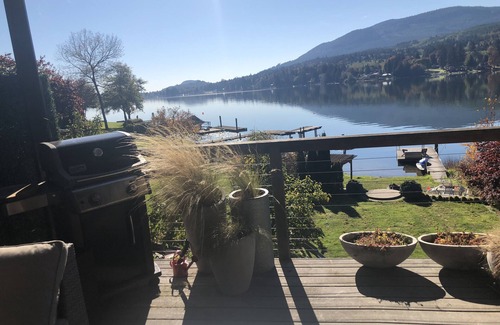 Bellingham House | Lake Samish Getaway close to Galbraith Mountain, Chuckanut & Historic Fairhaven