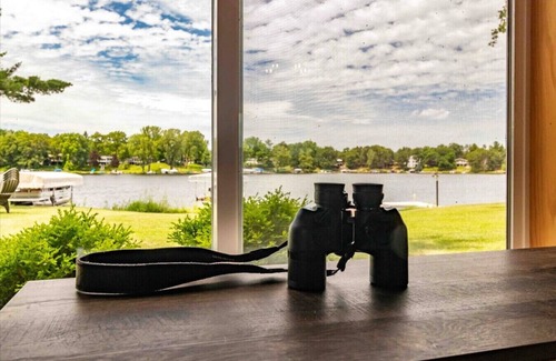 Nekoosa House | Lake Sherwood Waterfront Cabin