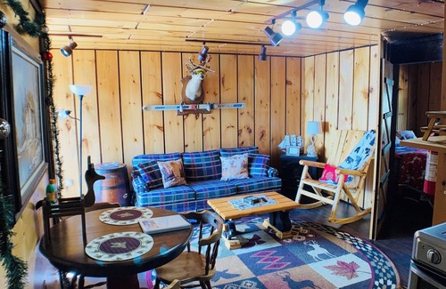 Hermon Cottage | Lake Side Guest Suite