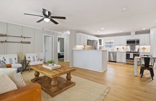 Milledgeville House | Lake Sinclair Getaway