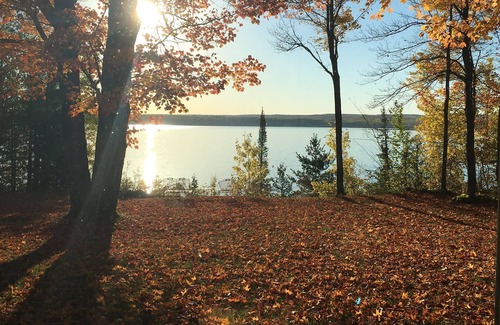 Herbster House | Lake Superior Beach Haven with Large LakeHouse