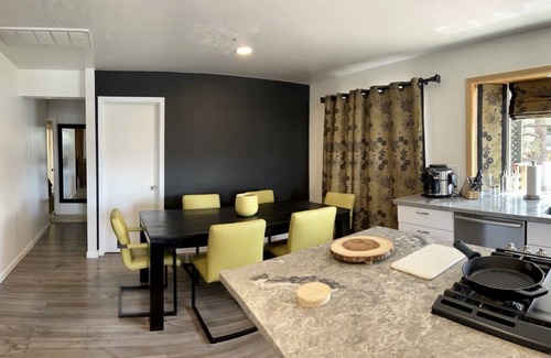 Al Tahoe House | Lake Tahoe meadow paradise!