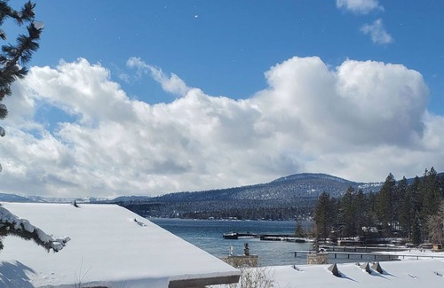 Tahoya Shores Condo | Lake Tahoe Townhome -Private Beach Tahoe Vista