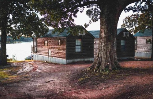 Mead Cabin | Lake Texoma Cedar Cabin