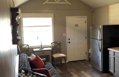 Mead Cabin | Lake Texoma Lakefront Cabin - Sunset Cove