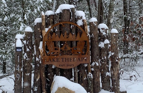 Tracy City Cabin | Lake Therapy at The Retreat at Water's Edge