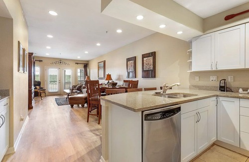 Highland Lake Estates Condo | Lake Travis Stunning Sunset Waterfront Views, Pool, w/Boat Ramp. Pet Friendly