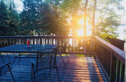 Cook Cabin | Lake Vermilion Waterfront Cabin with Amazing Sunrise View