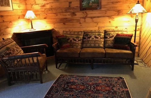 Warrensburg Cabin | Lake View Cabin @ Daggett Lake