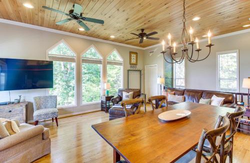Silver Point House | Lake View Home in Silver Point Walk to Marina