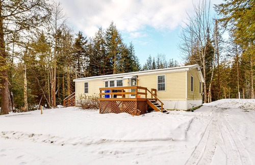 Whitefield House | Lake-view home with kayak, pedal boat & scenic deck - near shops & dining