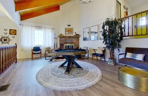 Crestline House | Lake View - Large patio - Oversized living/dining - games - full amenities