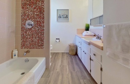 Crestline House | Lake View - Large patio - Oversized living/dining - games - full amenities