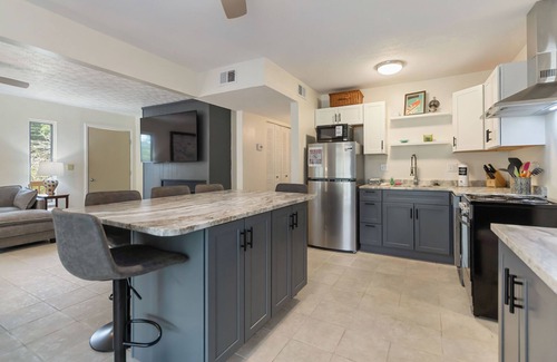 Bronston Condo | Lake View Links- Your Lake and Golf Retreat