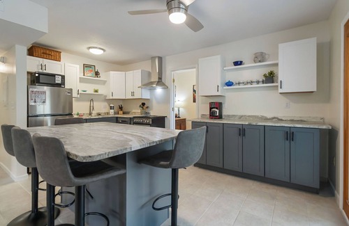 Bronston Condo | Lake View Links- Your Lake and Golf Retreat