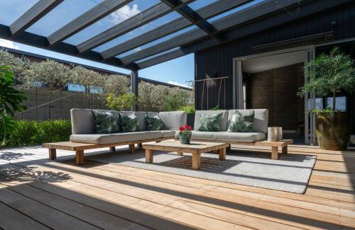 Rainbow Point House | Lake View Lodge