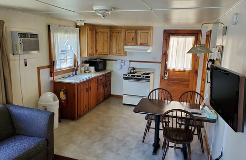 Cooperstown - Otsego Lake Hotel | Lake View Motel
