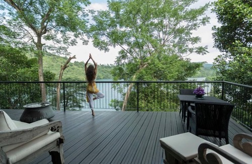 Wayikkal Villa | Lake view mountain yoga villa