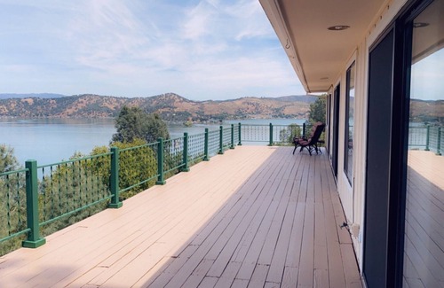 Clear Lake House | Lake view Paradise in Lake County, Kelseyville, CA