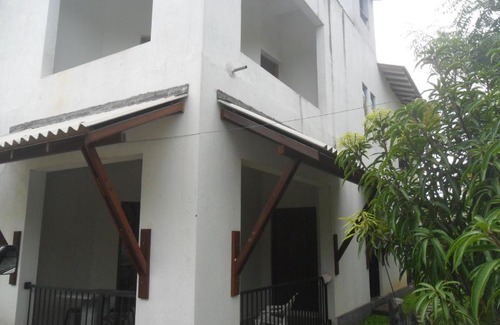 Anuradhapura House | Lake View Pilgrims Rest - Anuradhapura