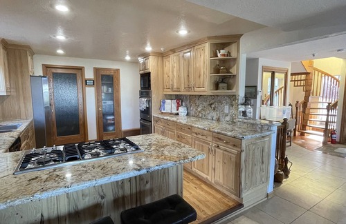 Stateline House | Lake Views and location. Quiet yet 10 minutes to casinos, skiing and beaches!