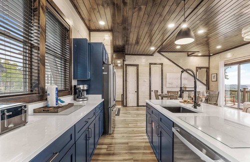 Sevierville Cabin | Lake Views/Heated Pool/Theater/Mtn Views
