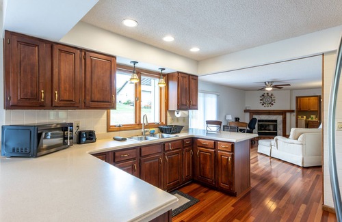 Tellico Village House | Lake Views in Tellico Village! Golf*Hike*Boat*Rest