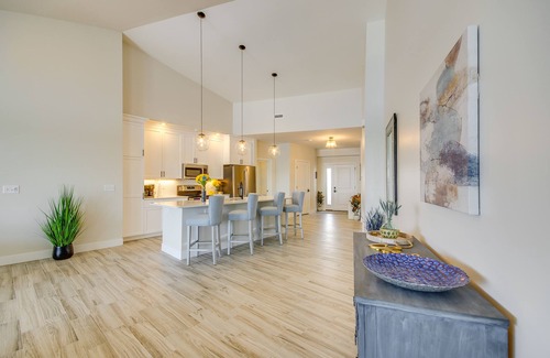 Rocky Mount Condo | Lake Views & Pool Access: Ozarks Condo!