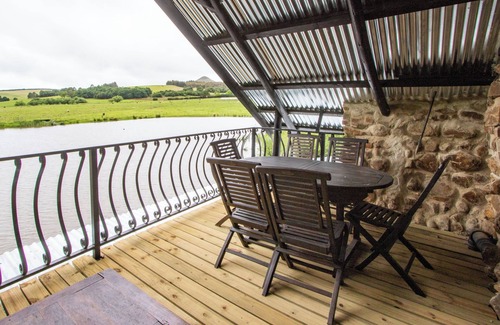 Greater Kokstad Apartment | Lake Villa Loft