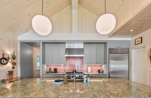 Elkhorn House | Lake Wandawega 4-Bed Retreat with Hot Tub