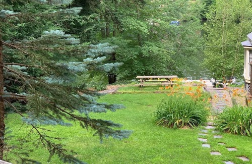 Laconia Cabin | Lake Winnisquam cabin