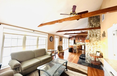 Lochmere House | Lake Winnisquam water front home