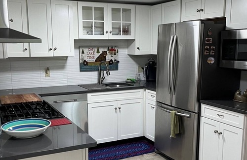 Webster Apartment | Lake winnnepocket get away
