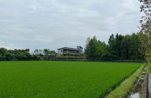 Yuanshan House | Lakeforest B&B