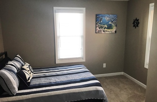 West Bloomfield House | Lakefront Home of all sports Cass Lake